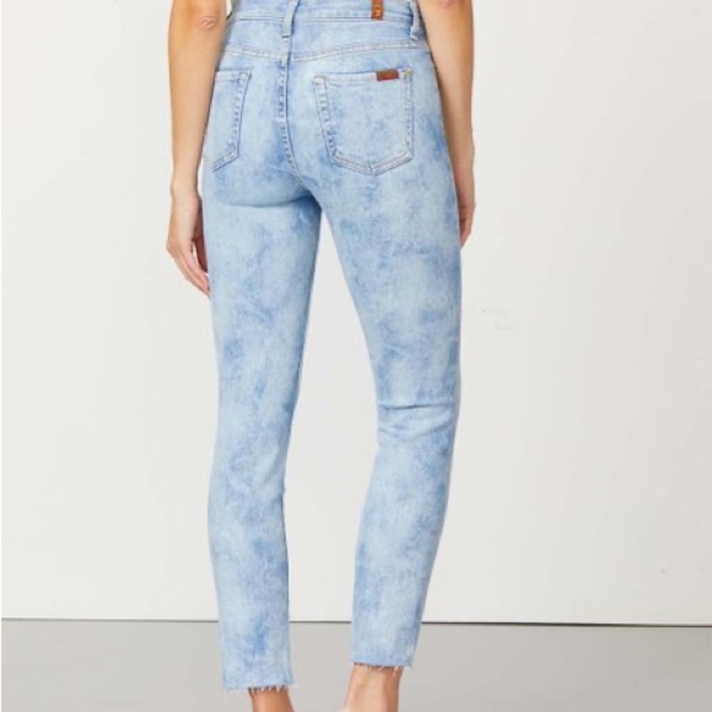 MOVING SALE 7 for all mankind stretchy jeans